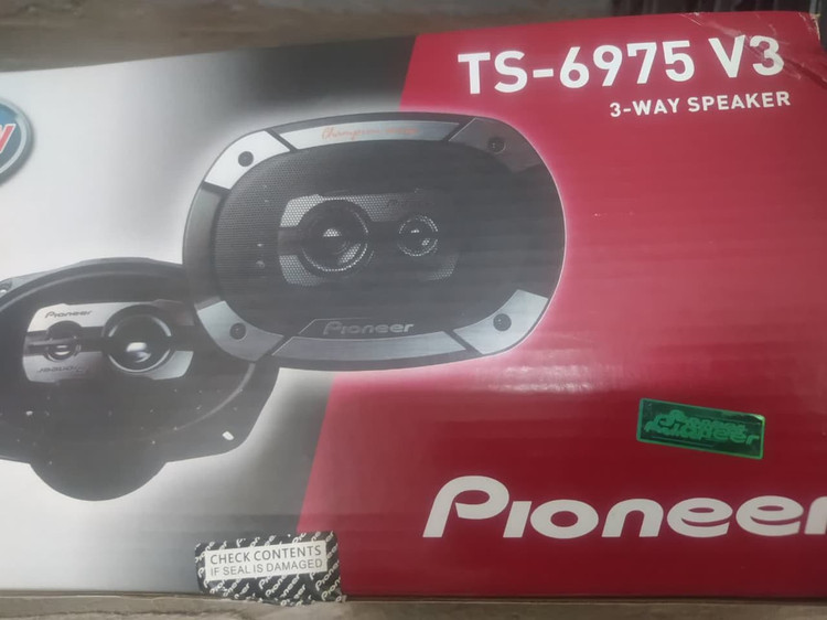 اسپیکر خودرو پایونیر6975v3 ویتنامی بسته دوعددی( اکبند ) 550 واتی pioneer 6975v3