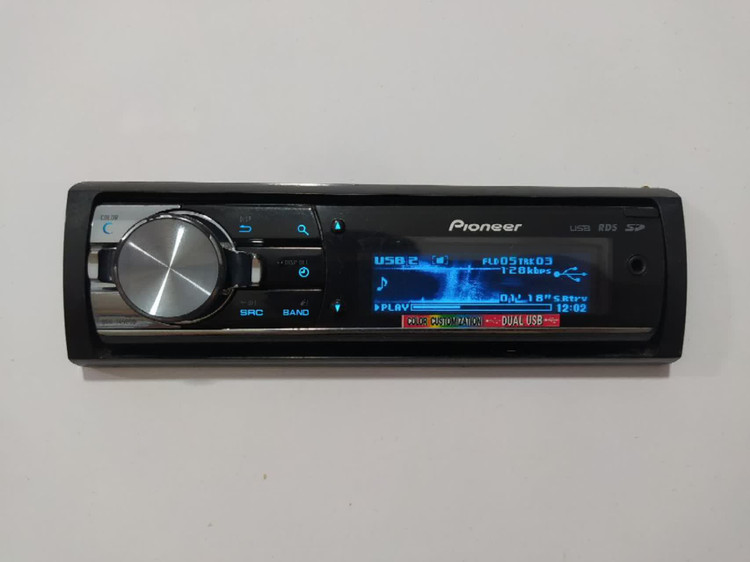 ضبط حرفه ای پایونیر مدل Pioneer DEH-7450SD شش خروجه 4.5 ولتی مولتی کالر
