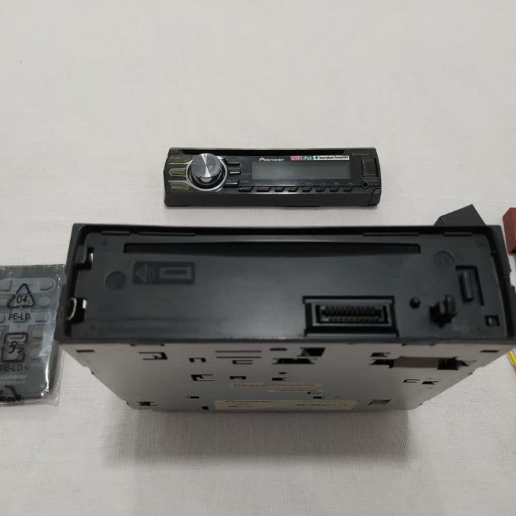 ضبط پایونیر مدل 2750 چهارخروجه