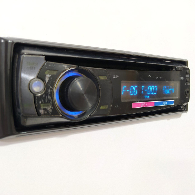 ضبط پایونیر مدل 4050UB شش خروجه 4 ولتی