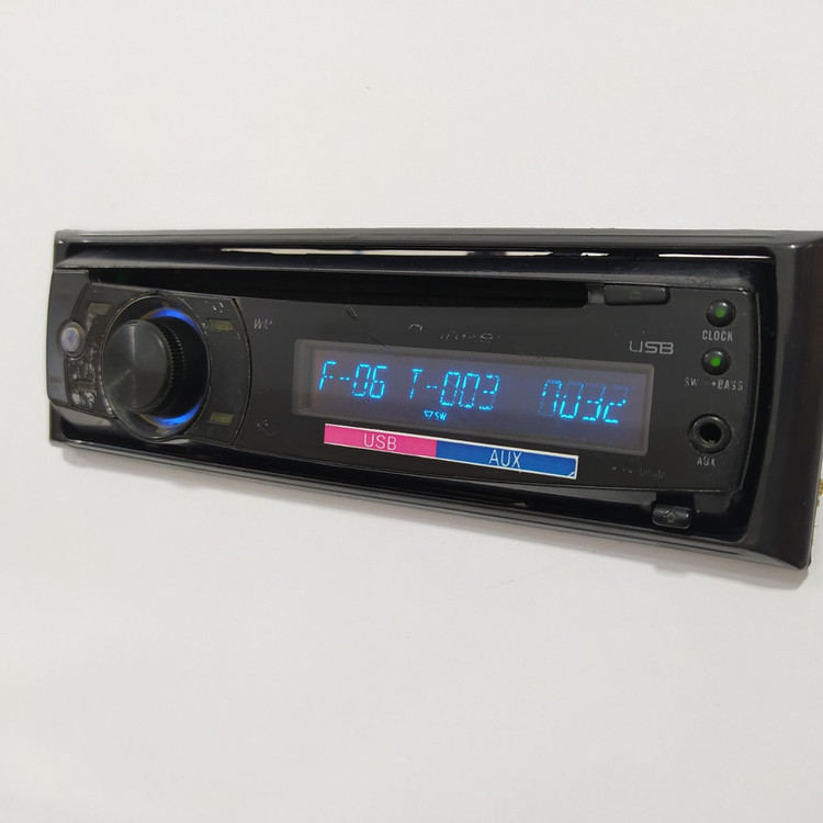 ضبط پایونیر مدل 4050UB شش خروجه 4 ولتی