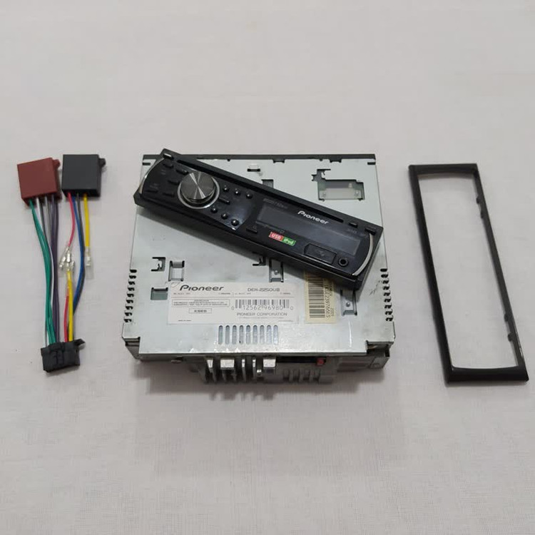 ضبط بلوتوث دار پایونیر مدل DEH-X2250UB دو خروجی امپلی فایر