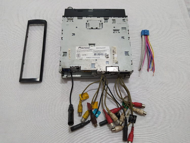 پخش ایندش پایونیر AVH-p6350bt شش خروجه تصویری
