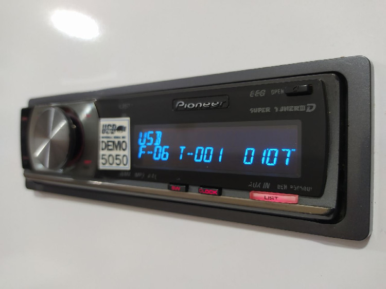 ضبط پایونیر مدل DEH_P5000UB شش خروجه