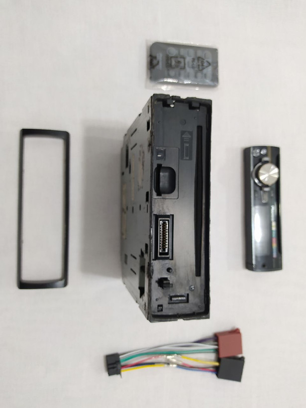 ضبط خودرو پایونیر DEH X7650SD شش خروجه دمو رنگی