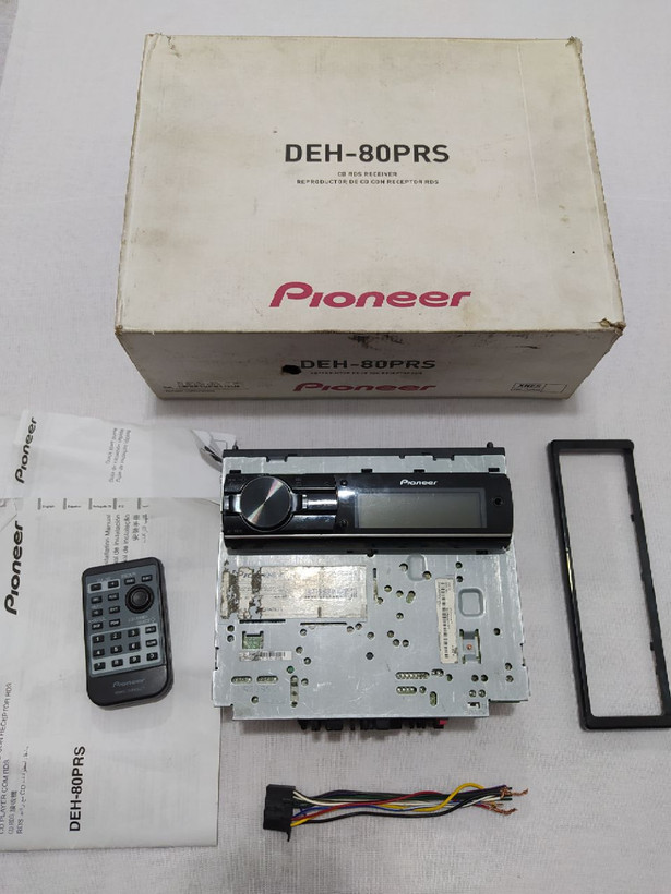 ضبط فوق حرفه ای پایونیر Pioneer DEH_80prs هشت خروجه