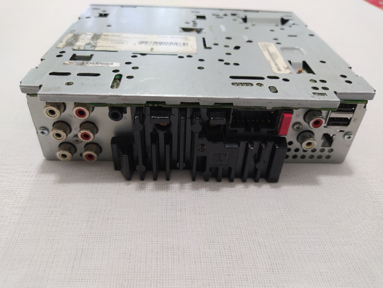 ضبط فوق حرفه ای پایونیر Pioneer DEH_80prs هشت خروجه