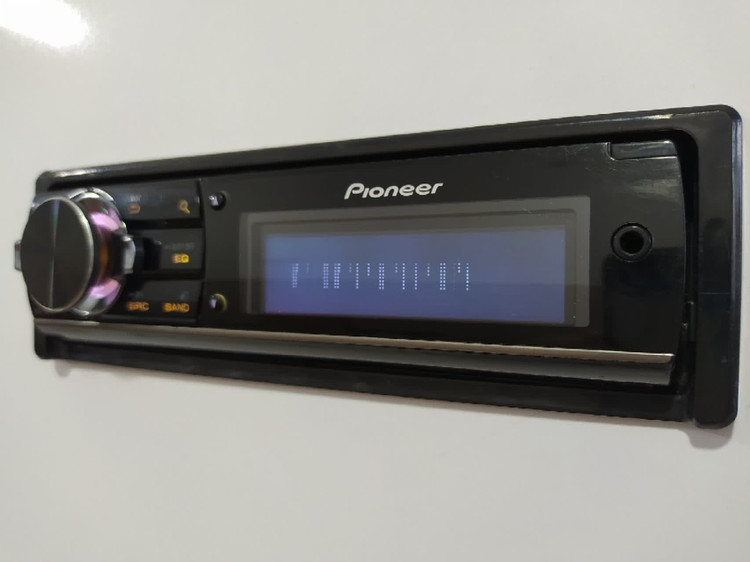 ضبط حرفه ای پایونیر Pioneer DEH-80prs هشت خروجه