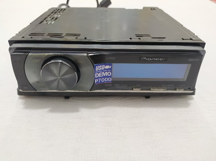 ضبط حرفه ای پایونیر مدل p7000 (۷۱۵۰سفارش اروپا) پنل برقی شش خروجه