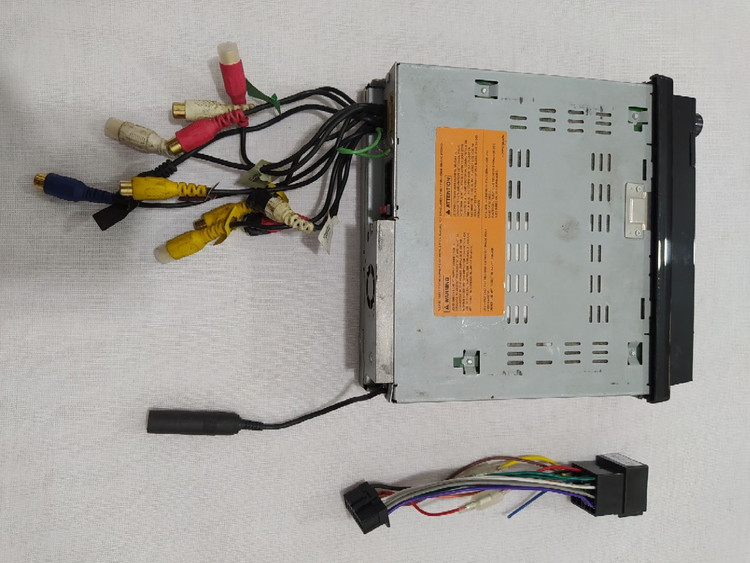 پخش ایندش پایونیر AVH-3550DVD شش خروجه تصویری