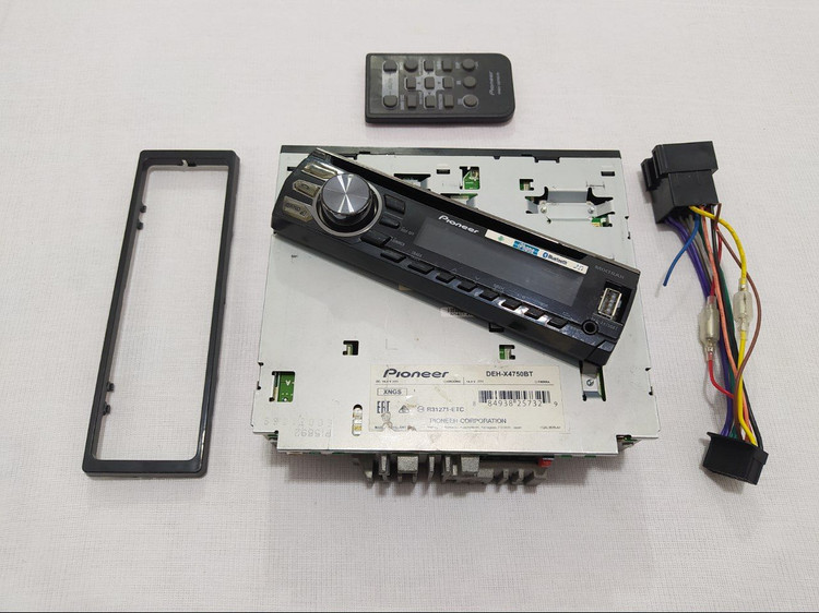 ضبط بلوتوث دار پایونیر مدل Pioneer DEH-S4750BT چهار خروجه