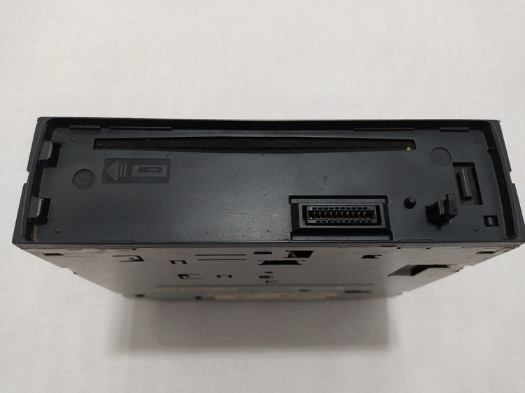 ضبط پایونیر مدل Pioneer DEH-S1853ub شش خروجه