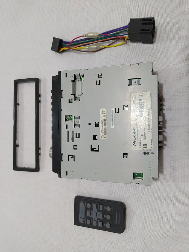 ضبط پایونیر مدل 1750 DEH-X1750UB دو خروجی امپلی فایر