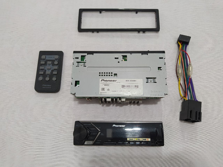 ضبط بلوتوث دار پایونیر مدل MVH-S305BT