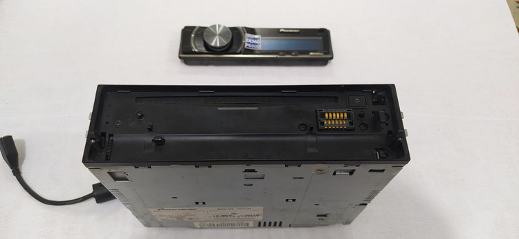 ضبط خودرو پایونیر مدل P6000 چهار خروجه
