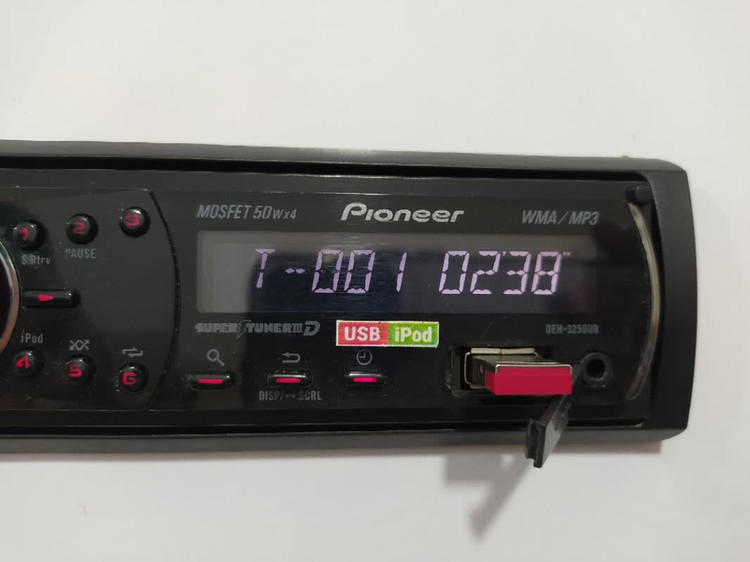 ضبط پایونیر مدل DEH-3250UB چهار خروجه
