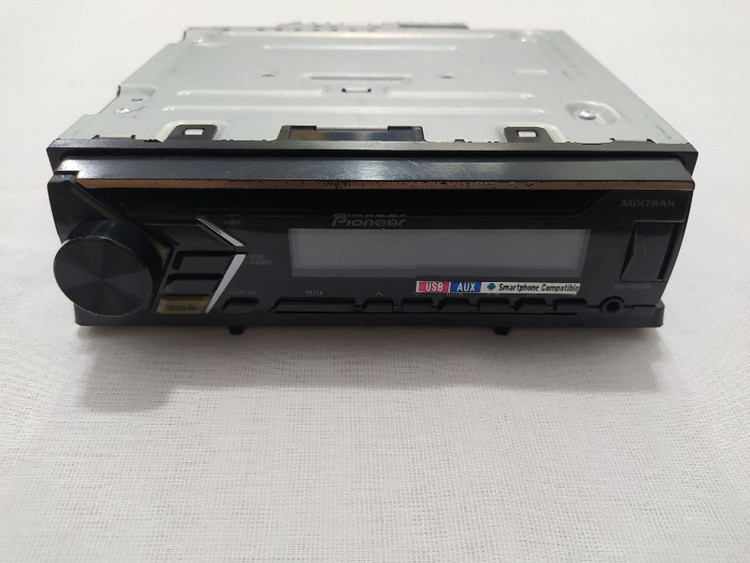 ضبط پایونیر مدل DEH-X1050UB دو خروجی امپلی فایر