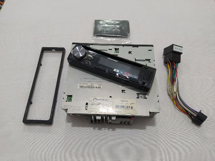 ضبط بلوتوث دار پایونیر Pioneer DEH-X1 چهارخروجه مولتی کالر
