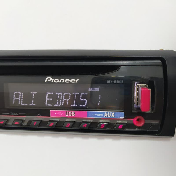 ضبط پایونیر مدل DEH-X1550UB دو خروجی امپلی فایر