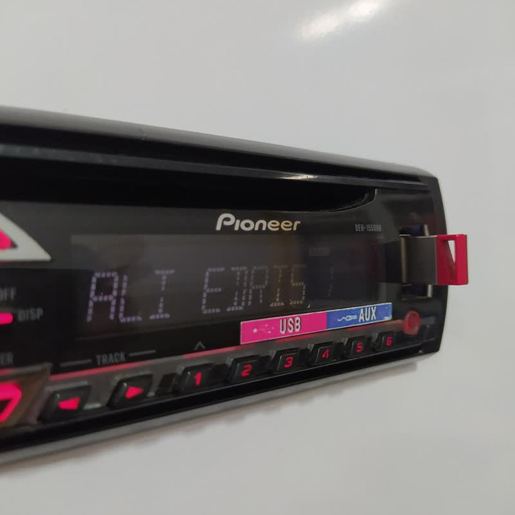 ضبط پایونیر مدل DEH-X1550UB دو خروجی امپلی فایر