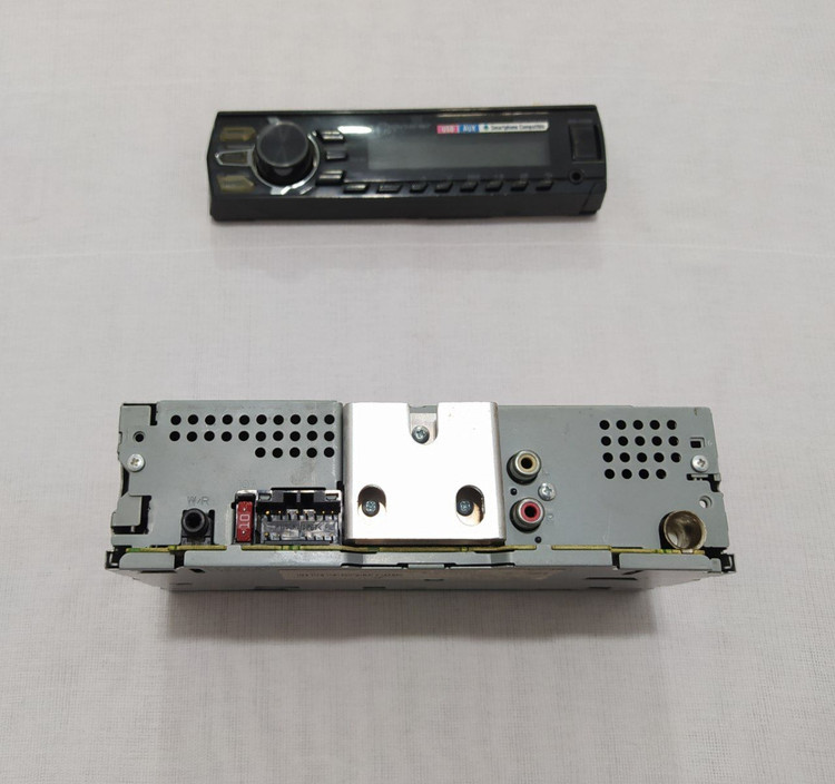 ضبط بلوتوث دار پایونیر مدل MVH-X175UI دو خروجی آمپلی فایر