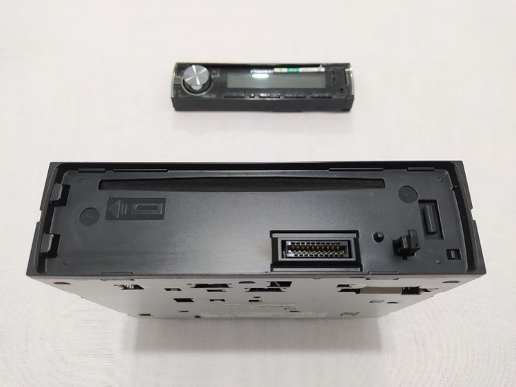 ضبط پایونیر مدل DEH-X6650BT چهارخروجه مولتی کالر