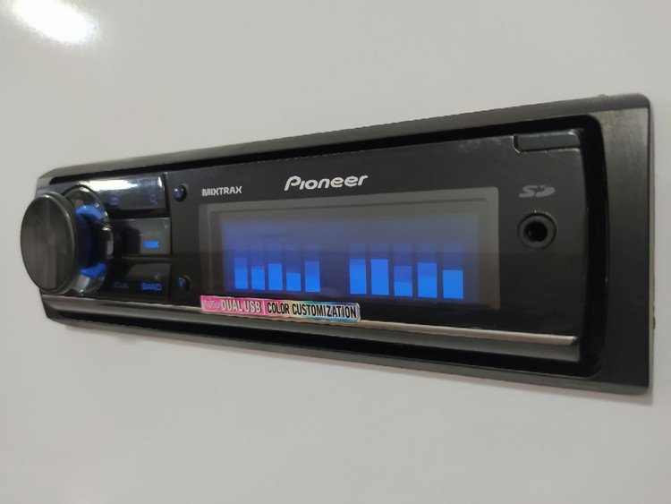 ضبط حرفه ای پایونیر 9550Sd شش خروجه مولتی کالر