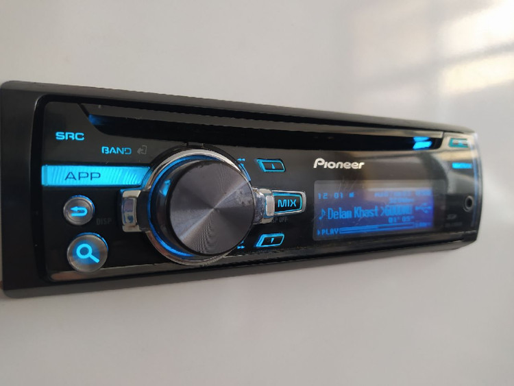 ضبط بلوتوث دار حرفه ای پایونیر مدل DEH X7650SD شش خروجه 4.5 ولتی دمو رنگی