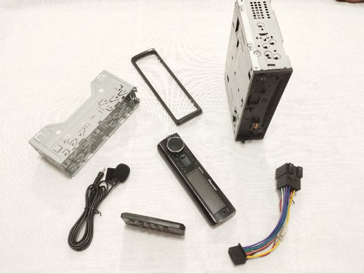 ضبط حرفه ای پایونیر Pioneer DEH-X9650BT شش خروجه 4.5 ولتی