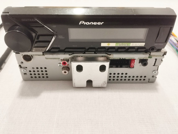 ضبط پایونیر مدل DEH-X105UB دو خروجی امپلی فایر