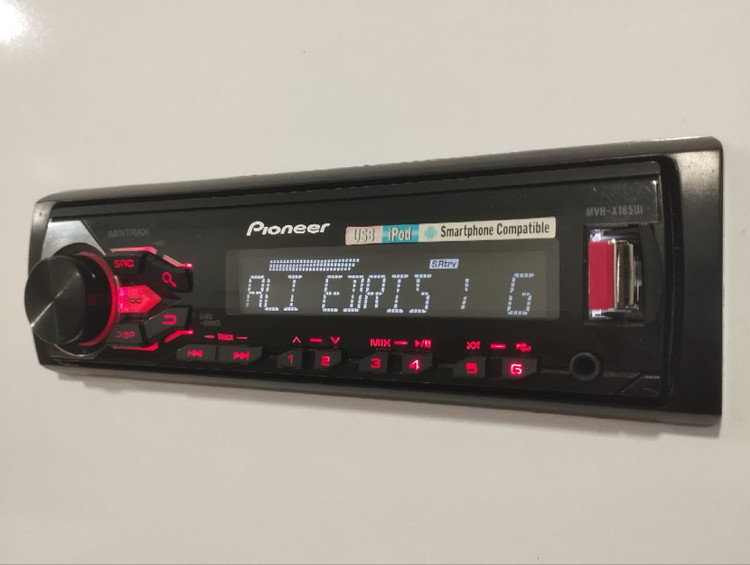 ضبط پایونیر مدل MVH-X185UI دو خروجی آمپلی فایر