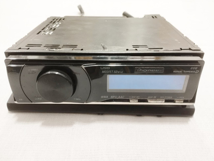 ضبط پایونیر مدل DEH-P7150UB شش خروجه پنل برقی