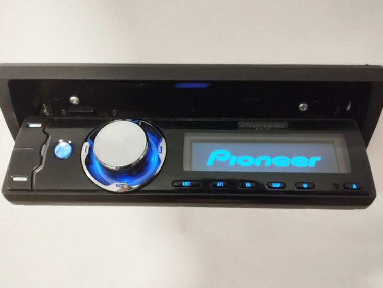 ضبط بلوتوث دار پایونیر مدل DEH-P7900BT شش خروجه ۵ ولتی