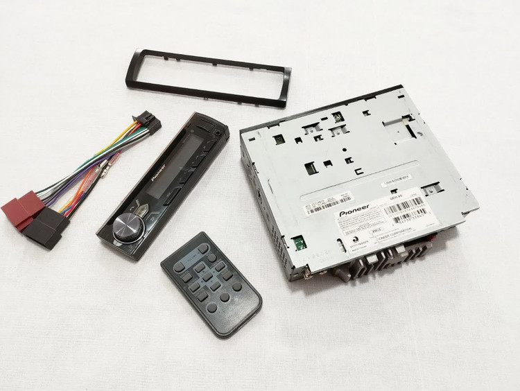 ضبط بلوتوث دار پایونیر مدل DEH-X5 چهارخروجه مولتی کالر