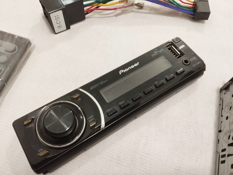 ضبط پایونیر مدل DEH-3150UB چهار خروجه