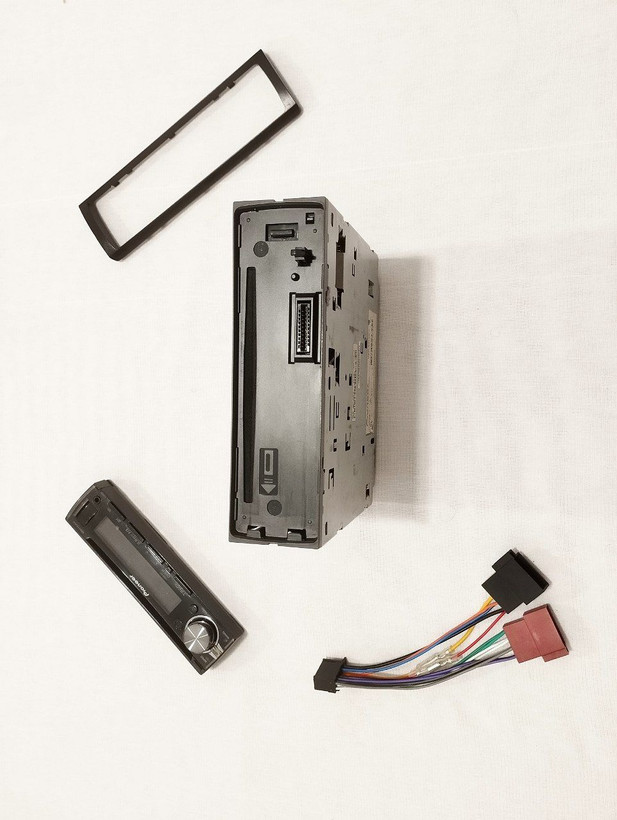 ضبط پایونیر مدل DEH-X3750UI چهارخروجه مولتی کالر