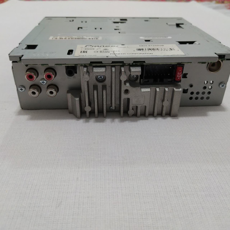 ضبط پایونیر مدل۱۲۵۲ Pioneer DEH-S1252UB چهارکانال