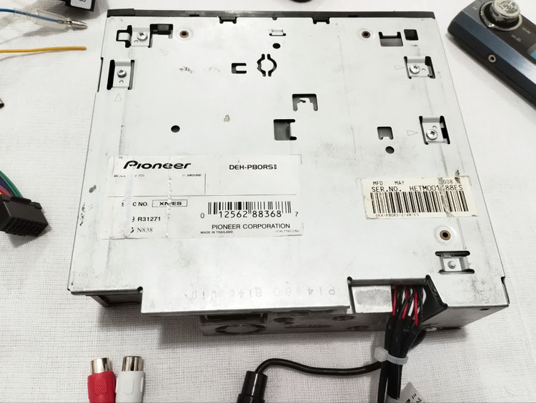 ضبط حرفه ای پایونیر مدل DEH_P80RS شش خروجه پنل برقی