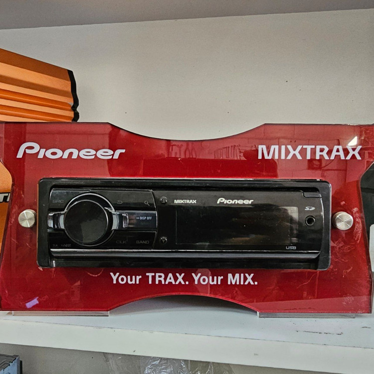 ضبط حرفه ای پایونیر 9550Sd شش خروجه مولتی کالر_ بلوتوث دار