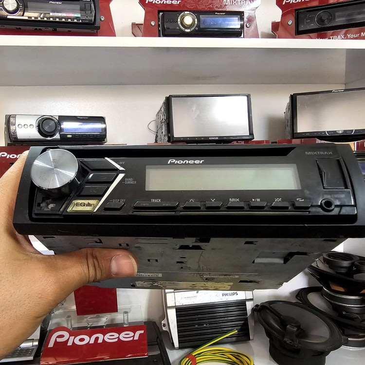 ضبط پایونیر مدل Pioneer DEH-S1053UB شش خروجه
