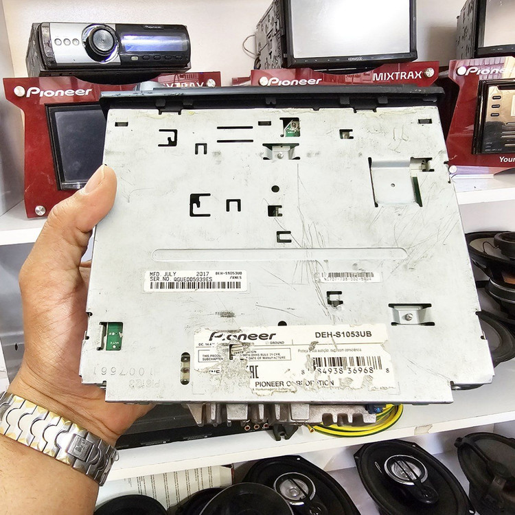ضبط پایونیر مدل Pioneer DEH-S1053UB شش خروجه