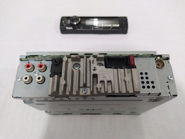 ضبط بلوتوث دار پایونیر مدل Pioneer DEH-S4250BT چهارخروجه