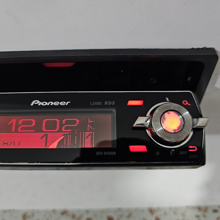 پخش پایونیر Pioneer DEH-9450UB پنل برقی شش خروجه